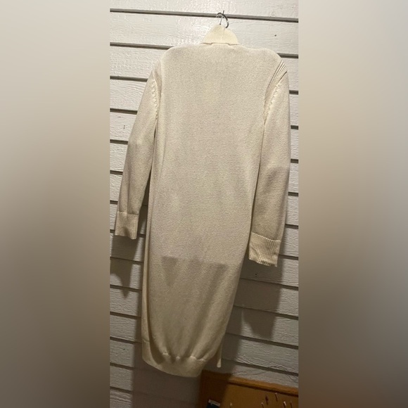 Women's Eggshell Color Long Sweater Dress Sz Medium - Picture 5 of 9